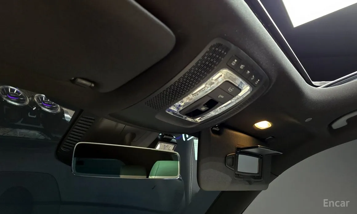 Фото 19 - Mercedes-Benz GLB-Class