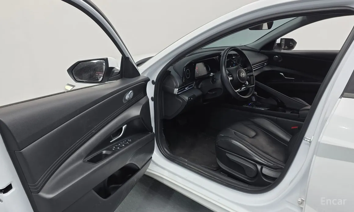 Фото 11 - Hyundai Avante