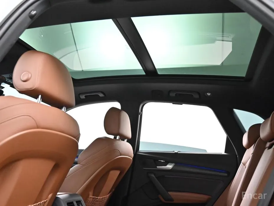 Фото 19 - Audi Q5