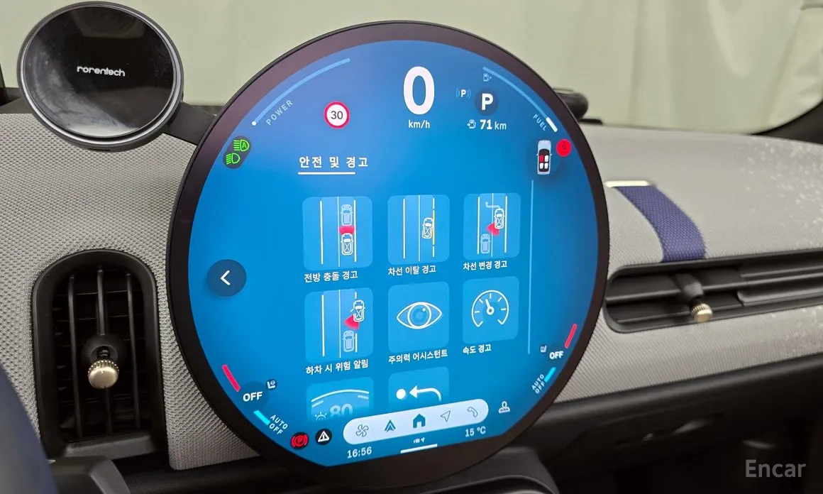 Фото 15 - Mini Cooper Convertible