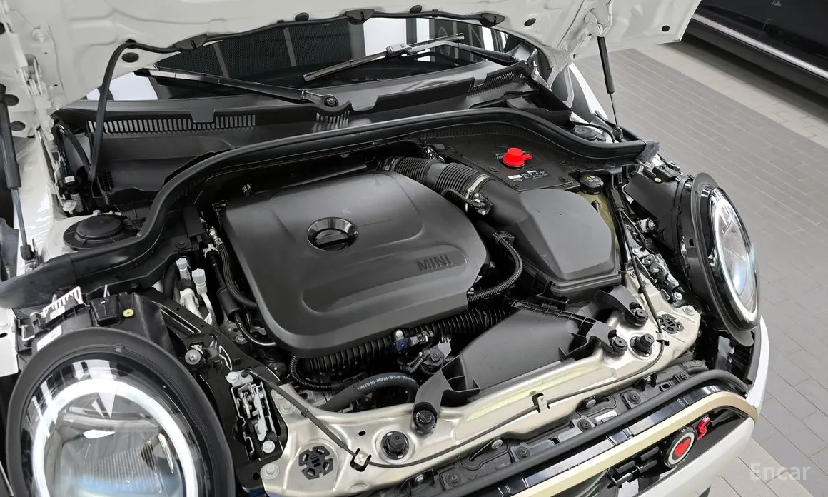 Фото 6 - Mini Cooper Convertible