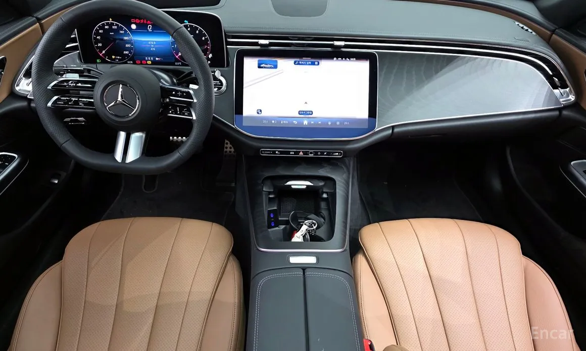 Фото 7 - Mercedes-Benz E-Class