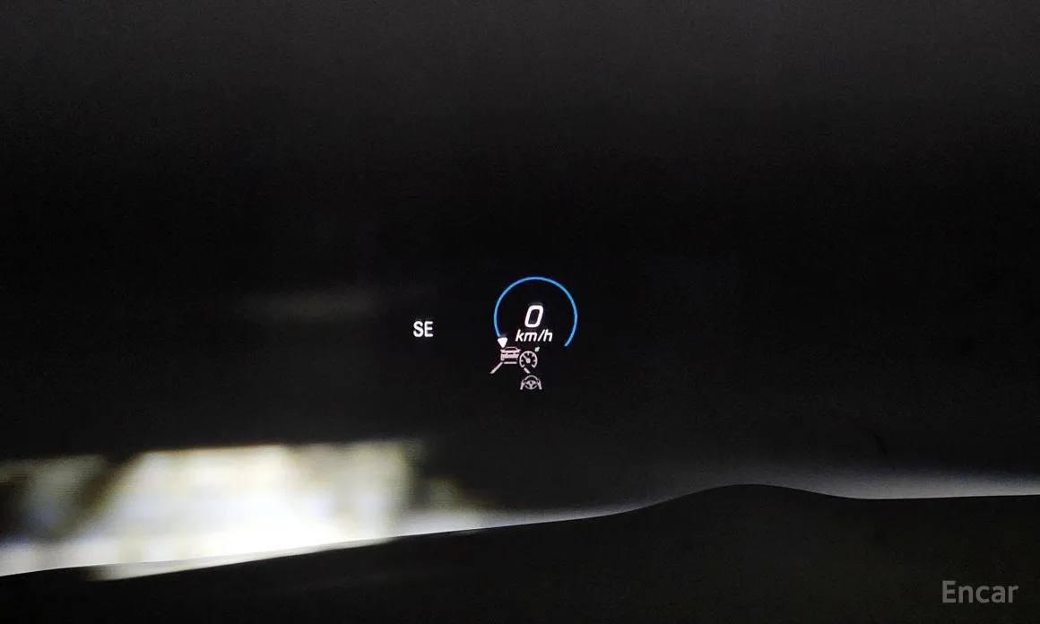 Фото 16 - Mercedes-Benz E-Class