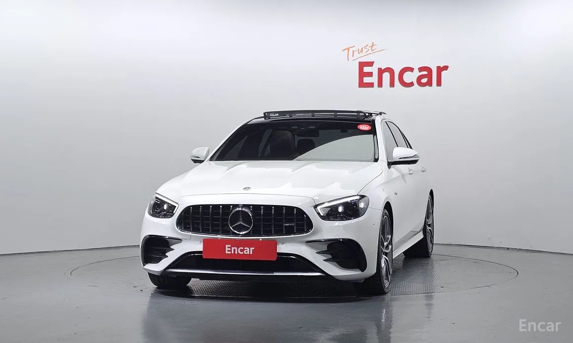 Фото 3 - Mercedes-Benz E-Class