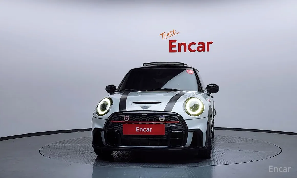 Фото 3 - Mini Cooper