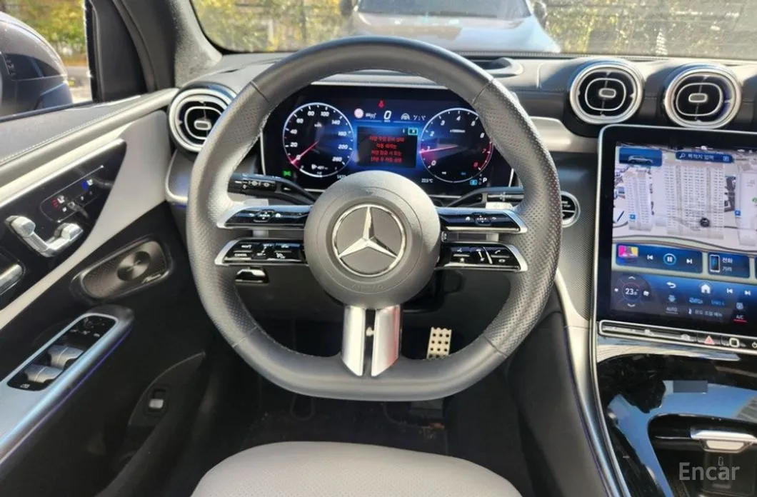 Фото 10 - Mercedes-Benz GLC-Class