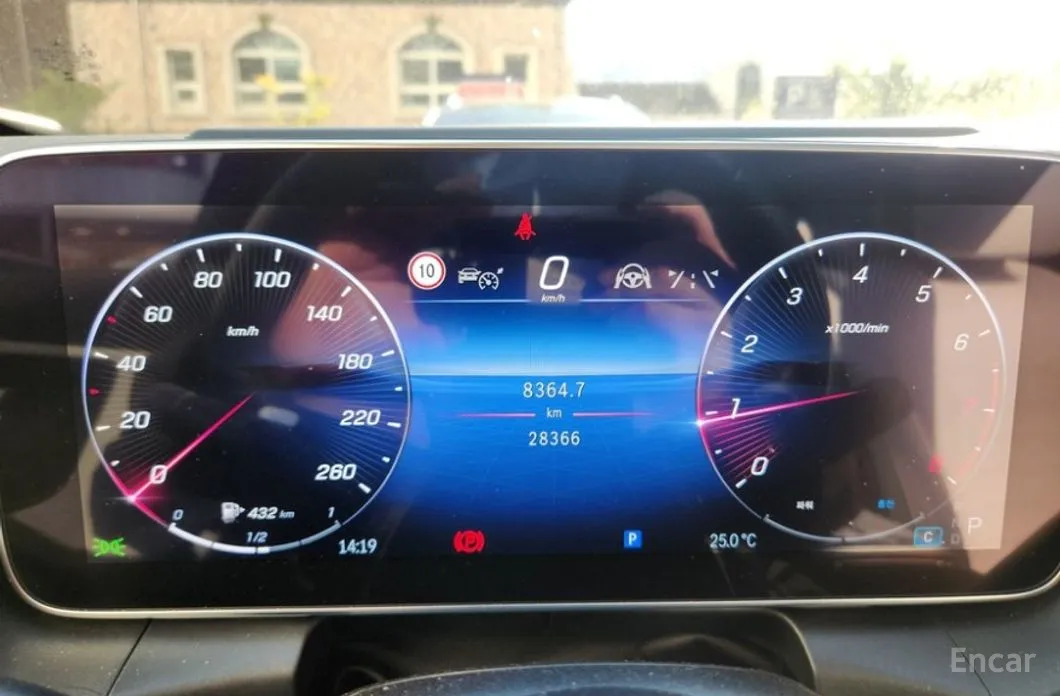 Фото 8 - Mercedes-Benz GLC-Class