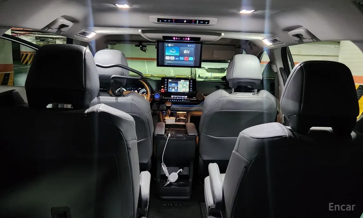 Фото 18 - Toyota Sienna