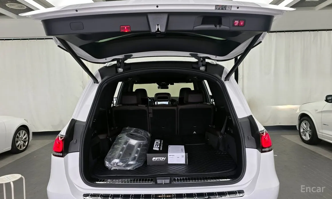 Фото 20 - Mercedes-Benz GLS-Class