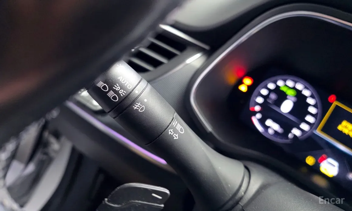 Фото 16 - Renault XM3