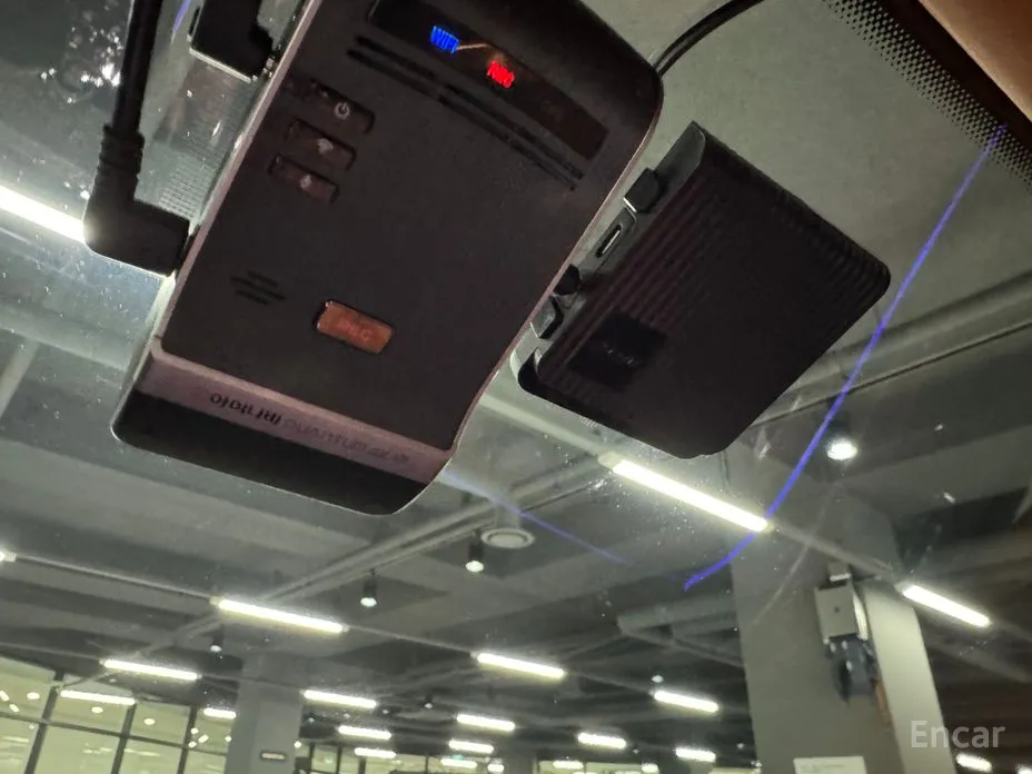 Фото 17 - Bentley Flying Spur