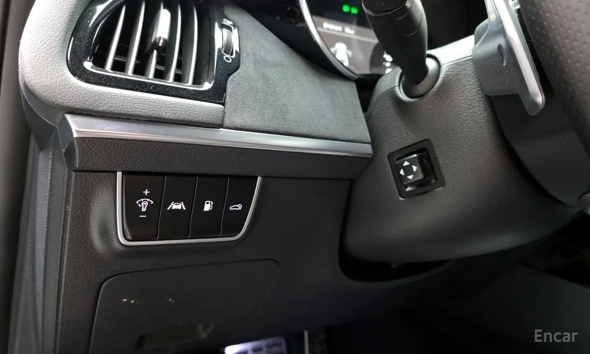 Фото 14 - Kia Stinger