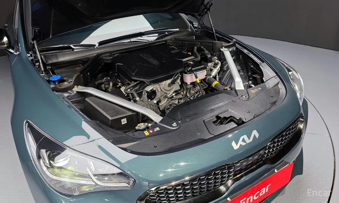 Фото 6 - Kia Stinger