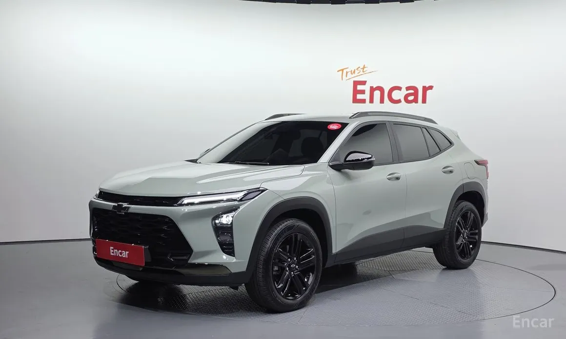 Photo 1 - Chevrolet Trax