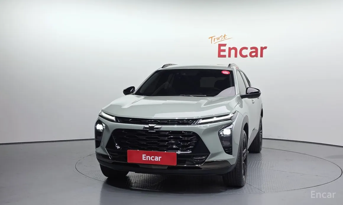 Photo 3 - Chevrolet Trax