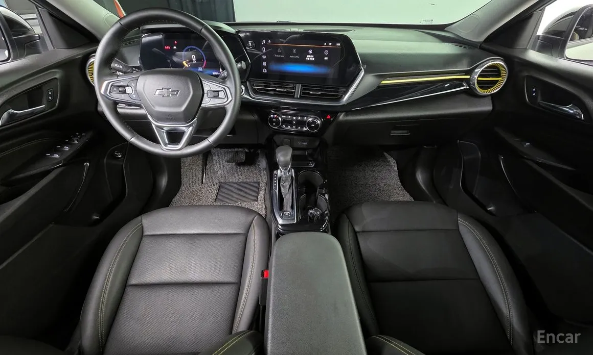 Photo 7 - Chevrolet Trax