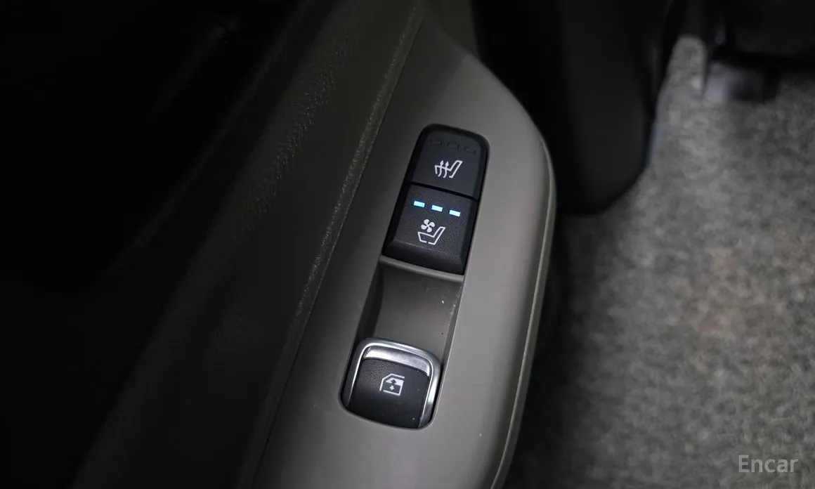 Фото 19 - Kia Carnival