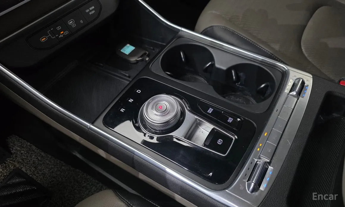 Фото 9 - Kia Carnival