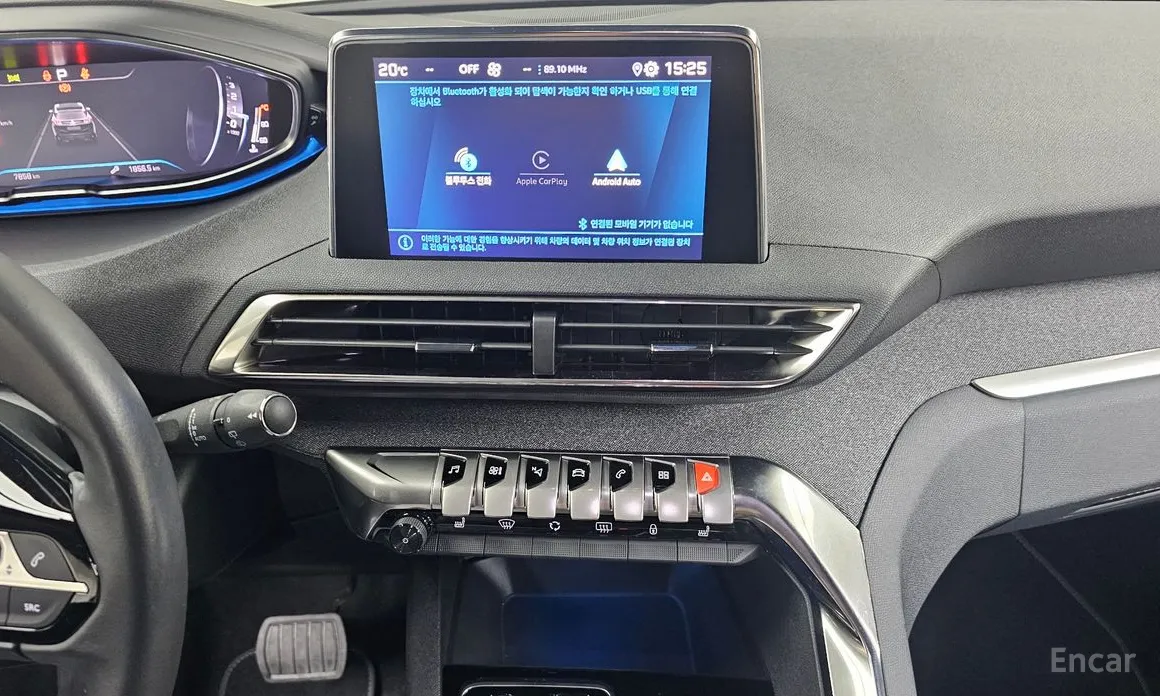 Фото 14 - Peugeot 3008