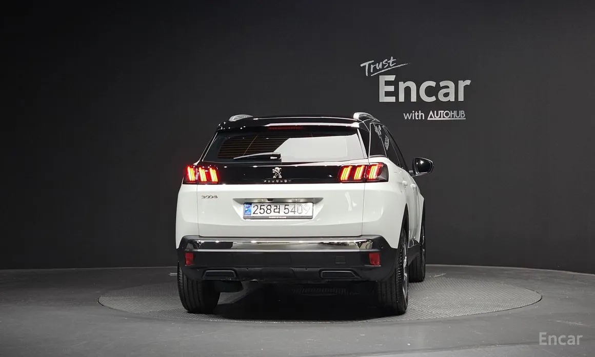 Фото 4 - Peugeot 3008