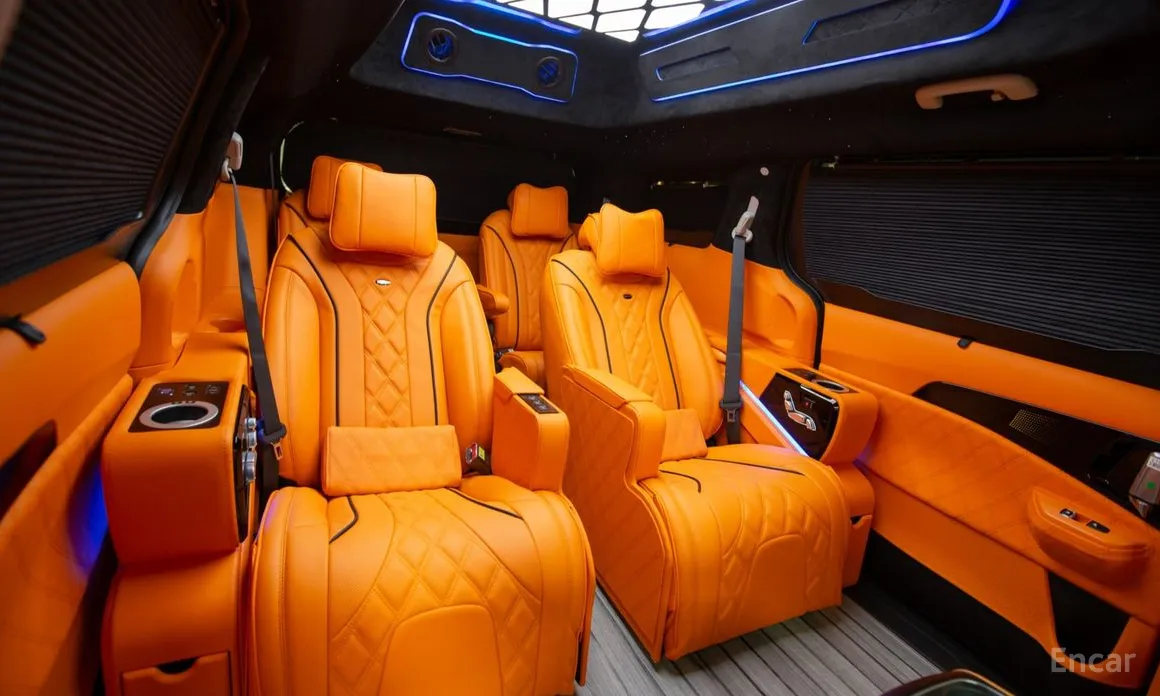 Фото 10 - Kia Carnival