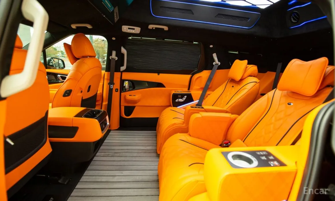 Фото 12 - Kia Carnival