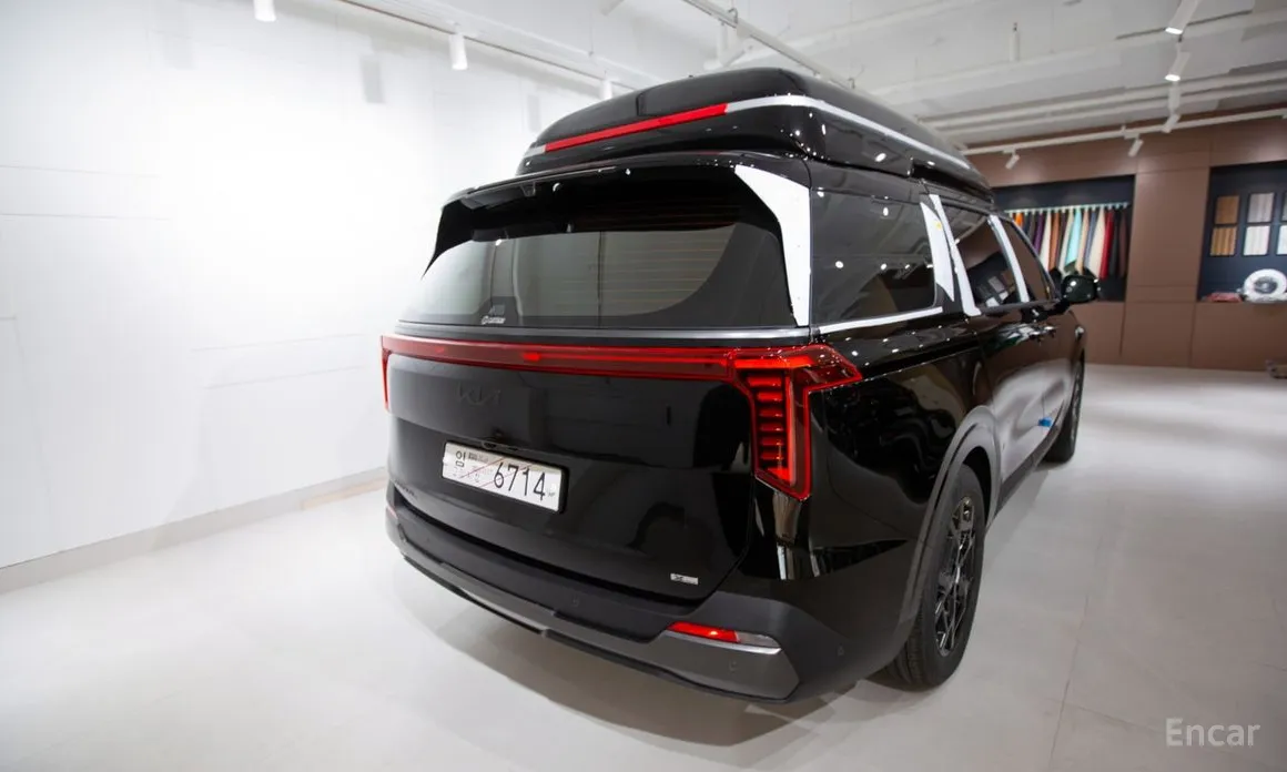 Фото 2 - Kia Carnival