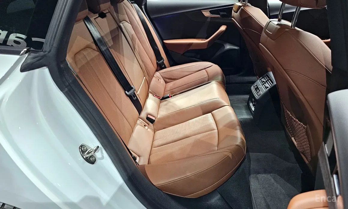 Фото 12 - Audi A5