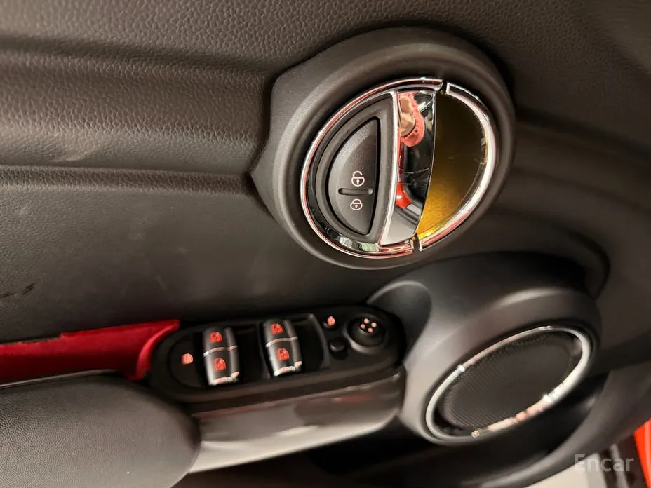 Фото 12 - Mini Cooper