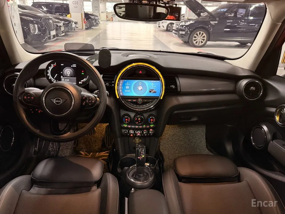 Фото 7 - Mini Cooper