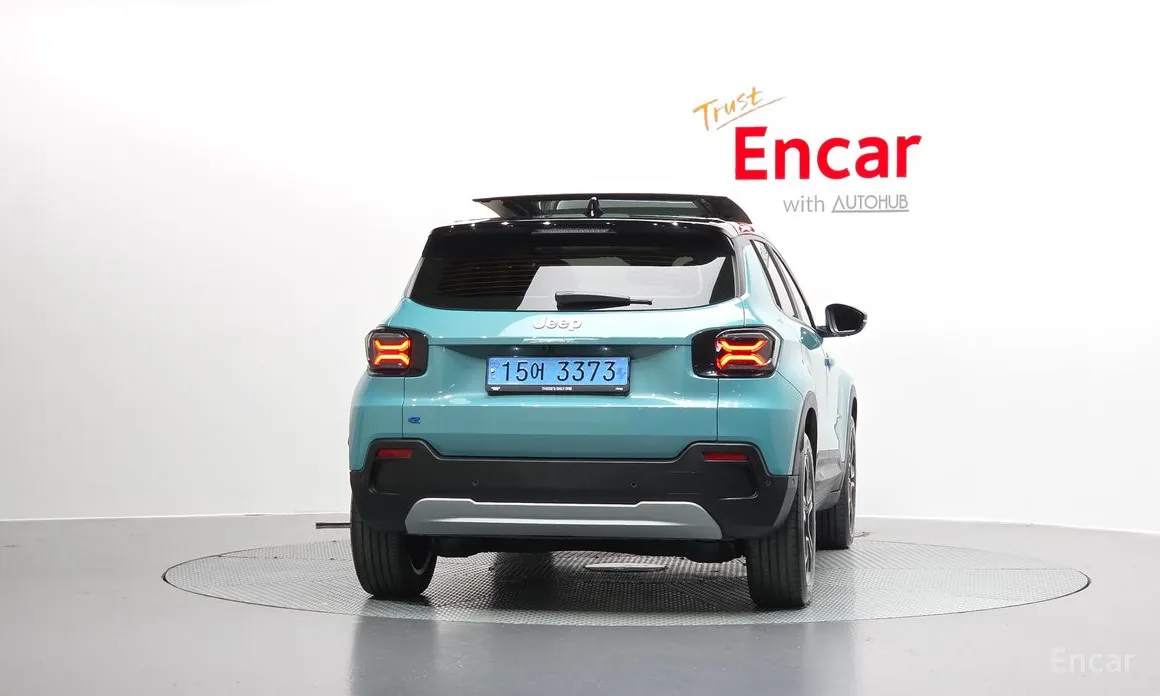 Фото 4 - Jeep Avenger