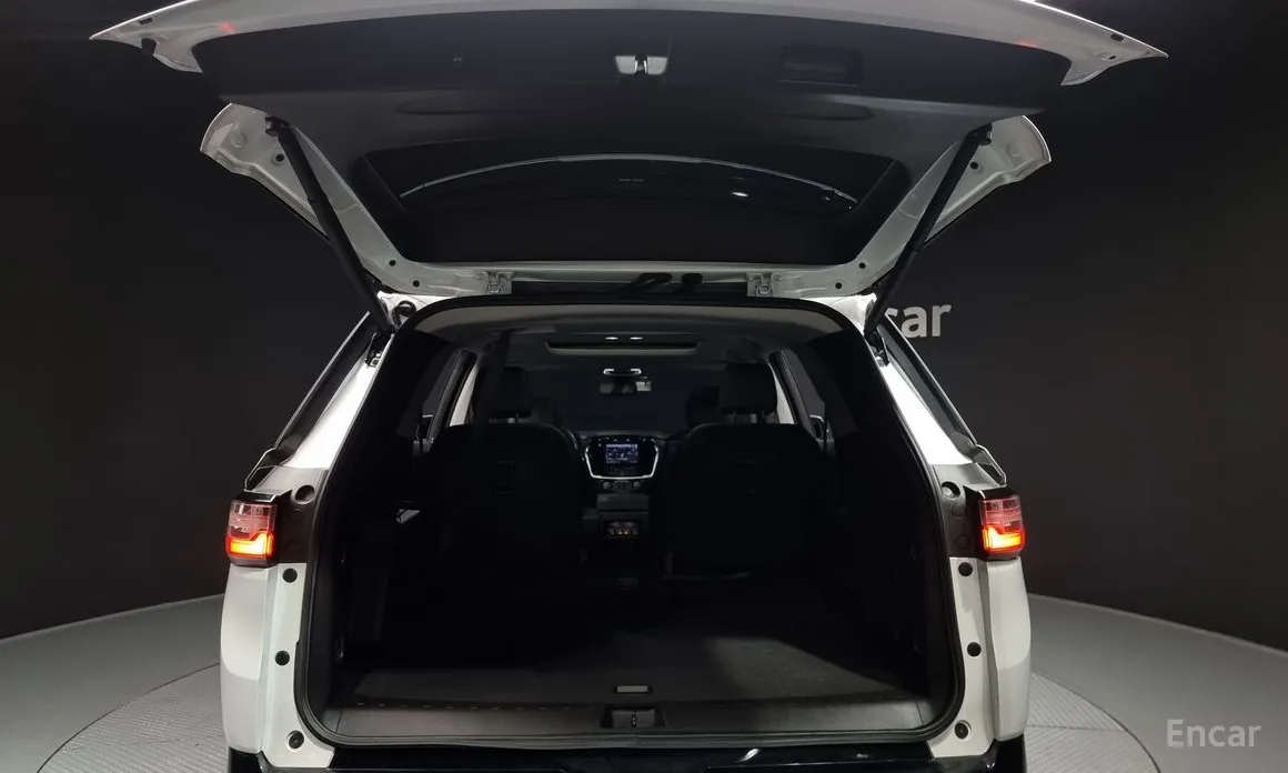 Фото 20 - Chevrolet Traverse