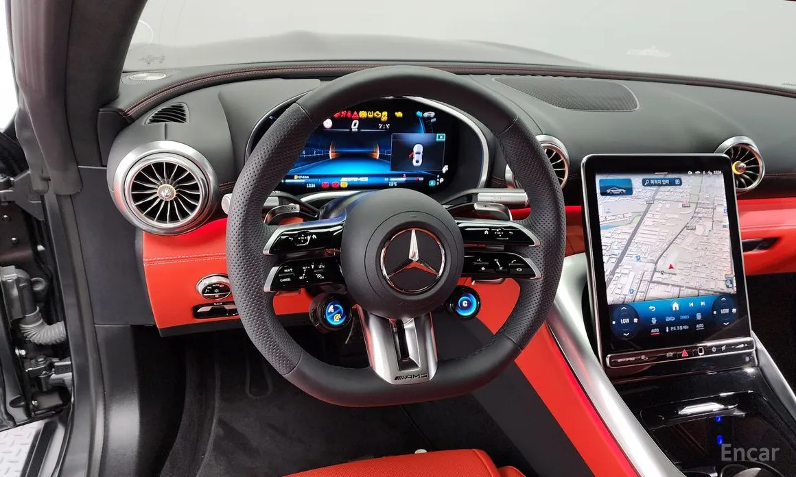 Фото 13 - Mercedes-Benz AMG GT