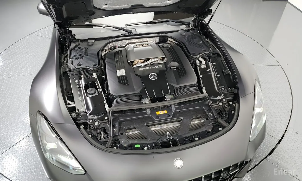 Фото 6 - Mercedes-Benz AMG GT