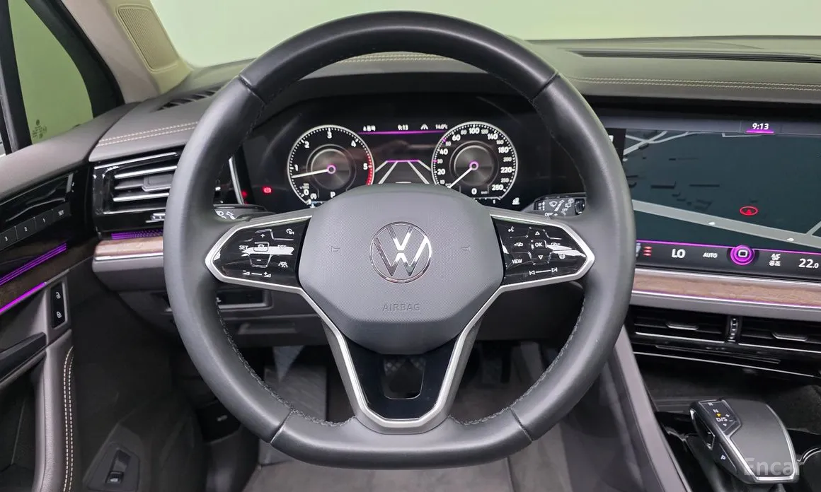 Фото 14 - Volkswagen Touareg