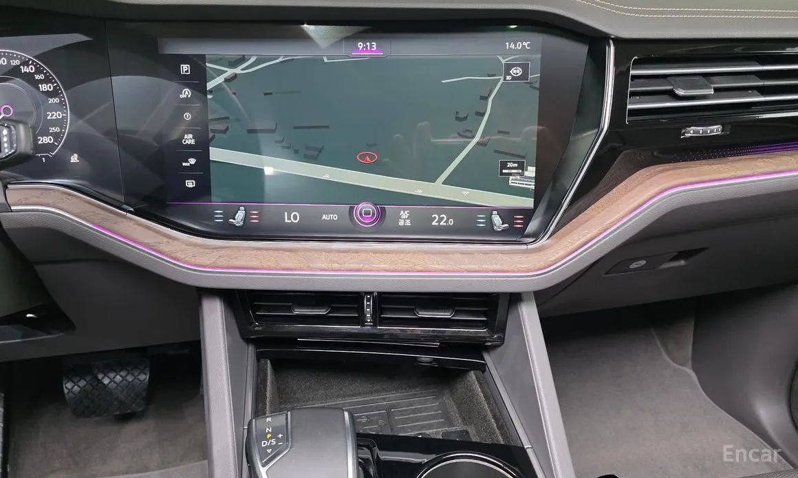 Фото 15 - Volkswagen Touareg