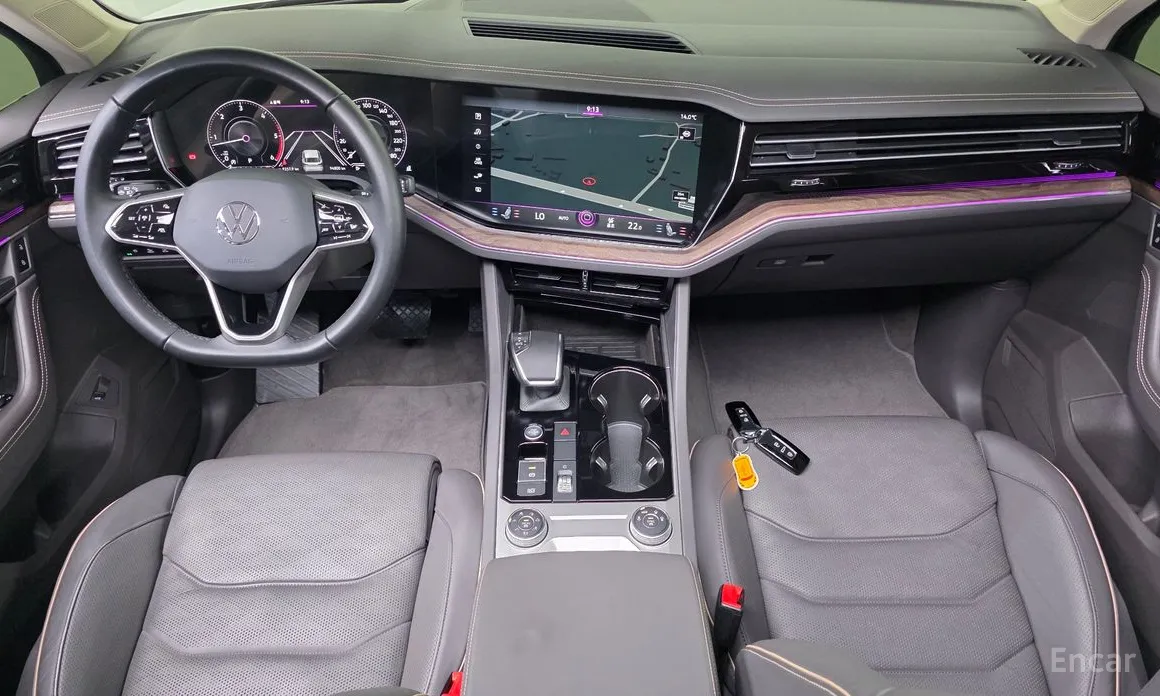 Фото 7 - Volkswagen Touareg