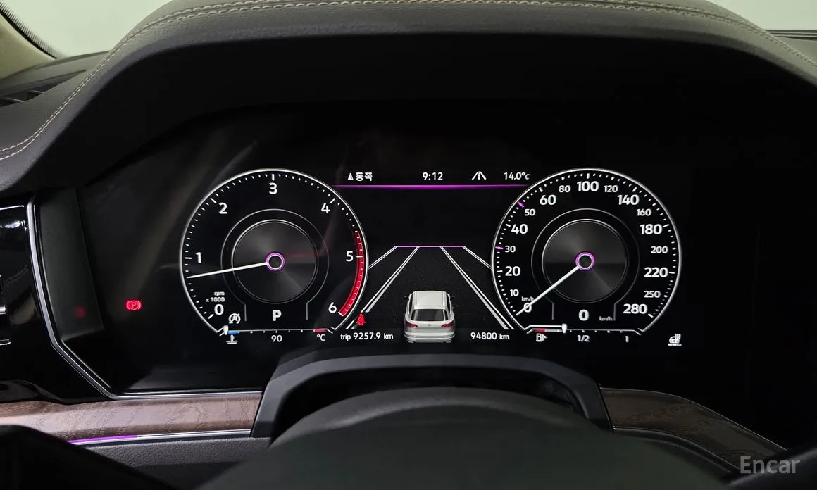 Фото 8 - Volkswagen Touareg