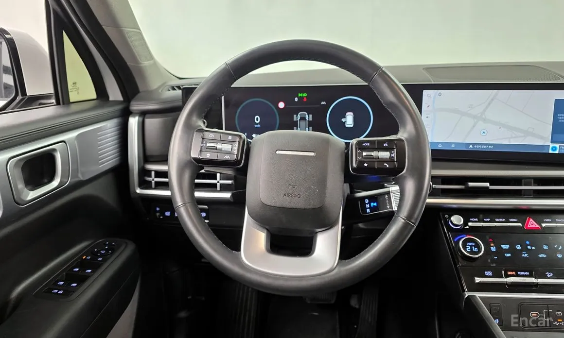 Photo 13 - Hyundai Santa Fe