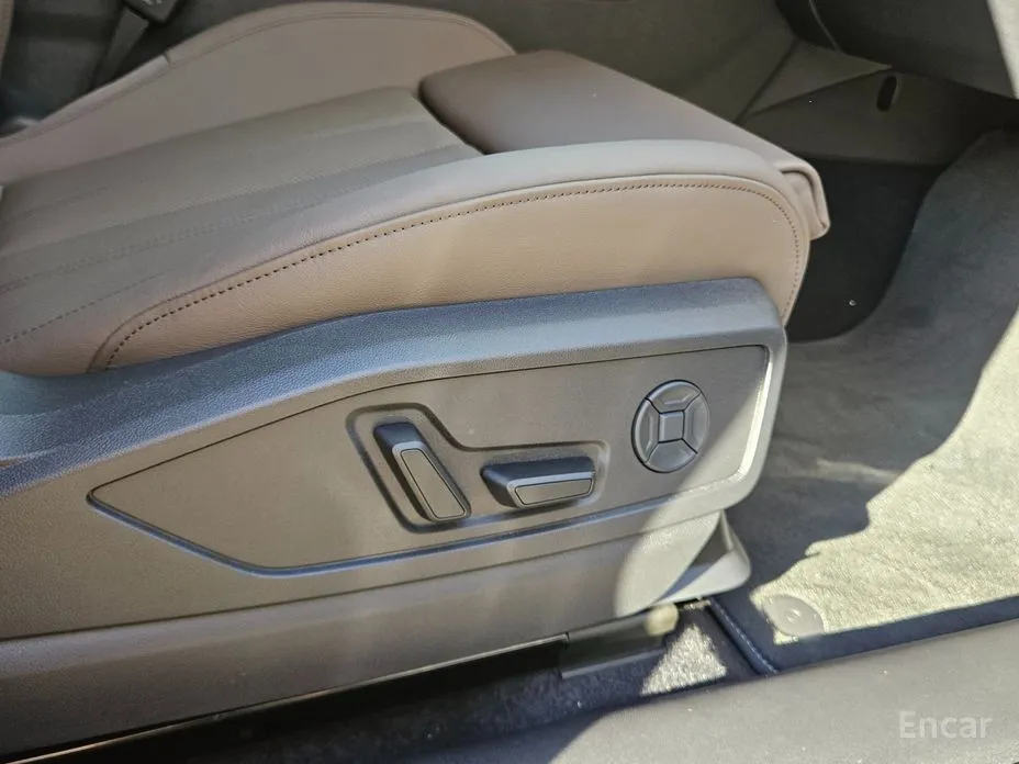 Фото 16 - Audi Q5