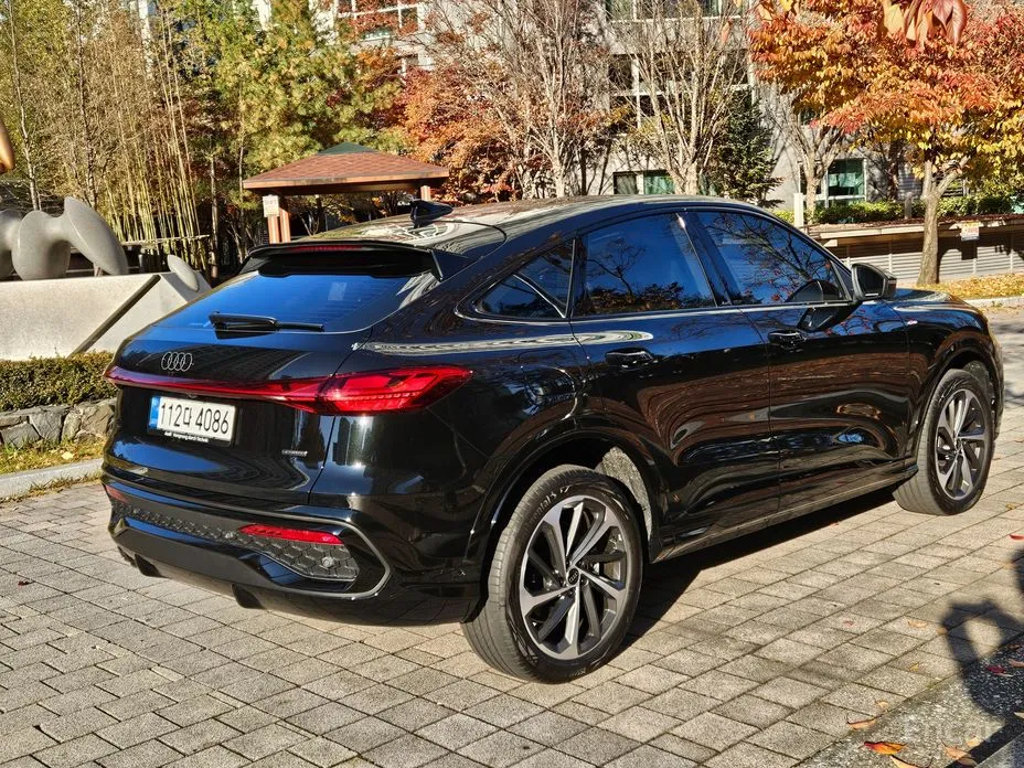 Фото 2 - Audi Q5