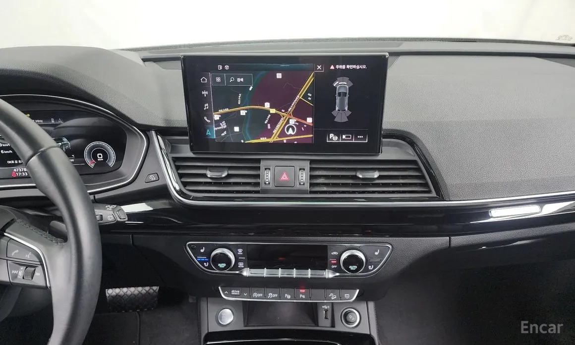 Фото 14 - Audi Q5