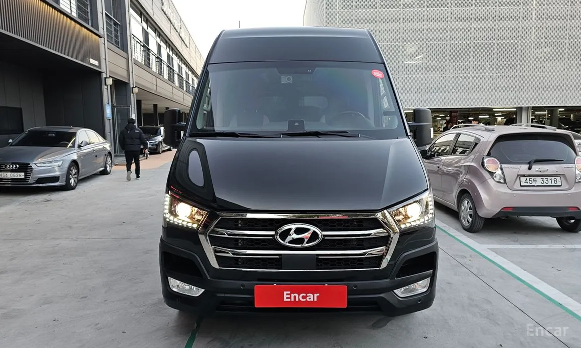 Фото 3 - Hyundai Solati