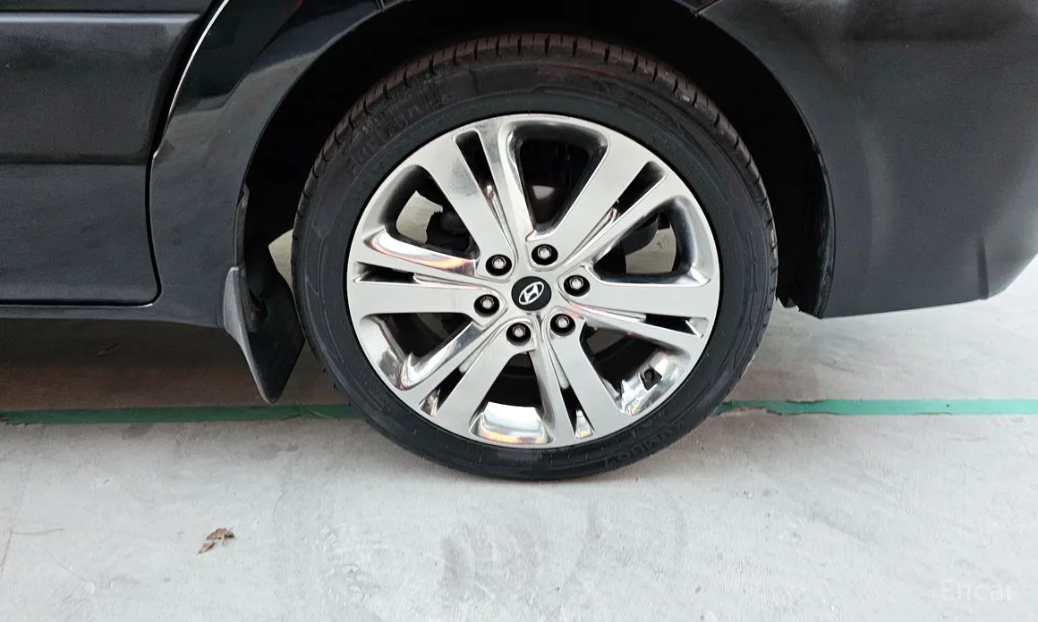 Фото 5 - Hyundai Solati