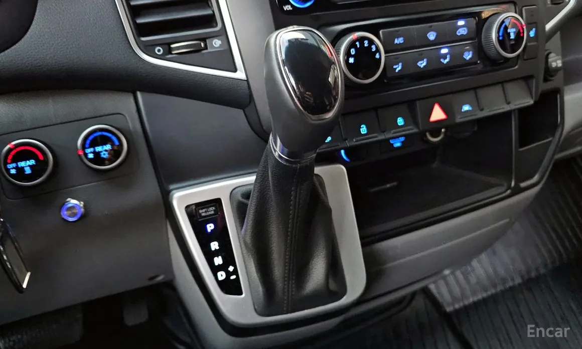 Фото 9 - Hyundai Solati