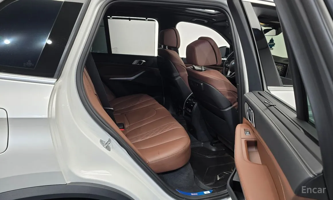 Фото 12 - BMW X5