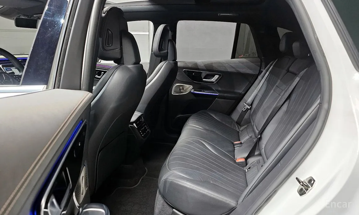 Фото 13 - Mercedes-Benz EQE