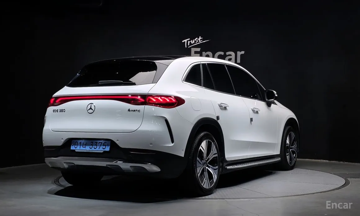 Фото 2 - Mercedes-Benz EQE