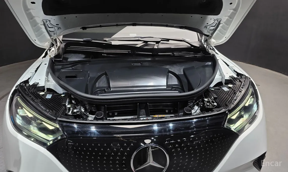 Фото 6 - Mercedes-Benz EQE