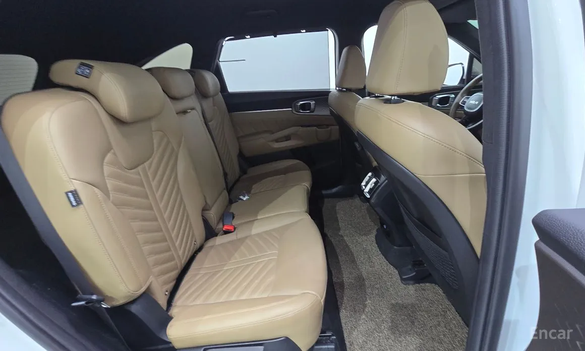 Фото 12 - Kia Sorento